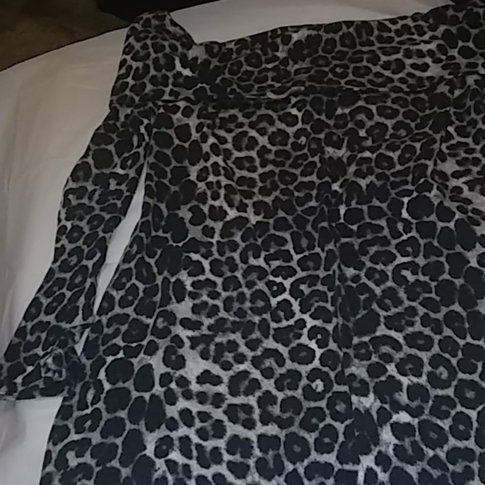 Express Brand. NWOT. Woman's Top